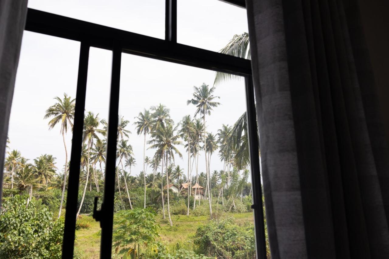 Spindrift Hostel Madiha (Adults Only) 마타라 외부 사진