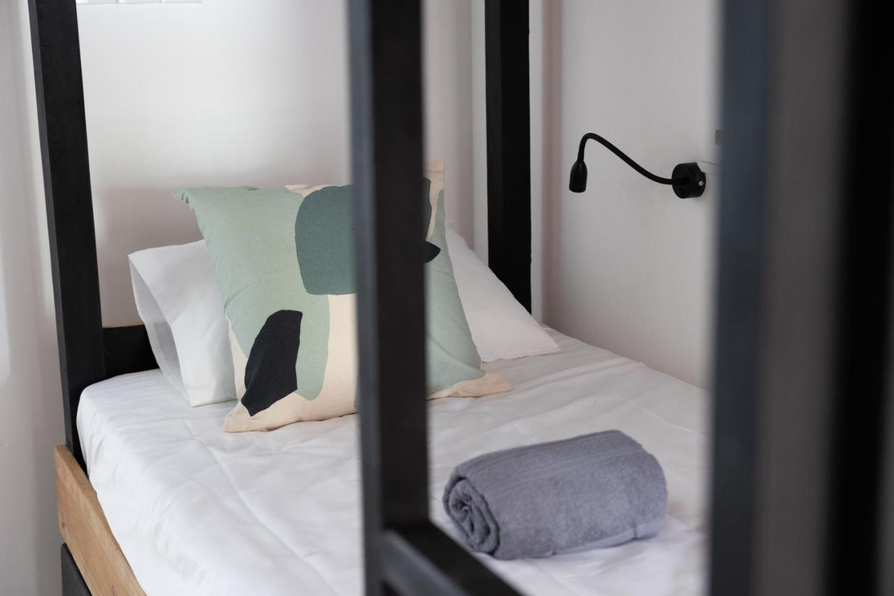 Spindrift Hostel Madiha (Adults Only) 마타라 외부 사진